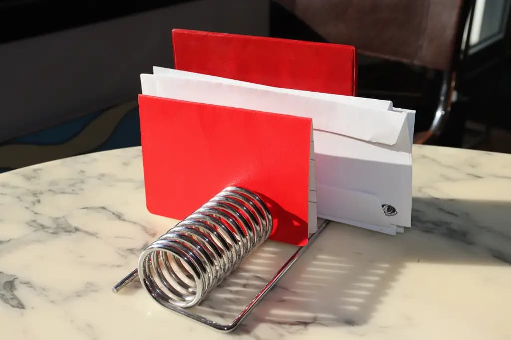 Thumbnail for Ensemble porte lettres et porte stylos