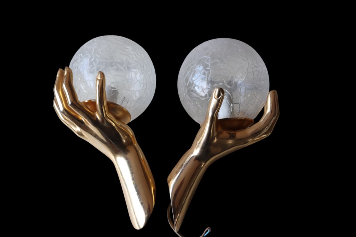 Applique Arlus main en laiton massif