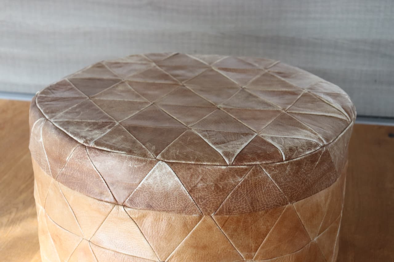 Thumbnail for Pouf rigide De Séde model rare