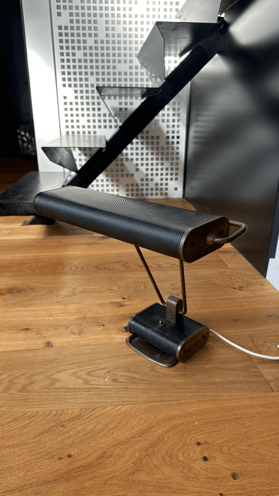 Thumbnail for Lampe de bureau