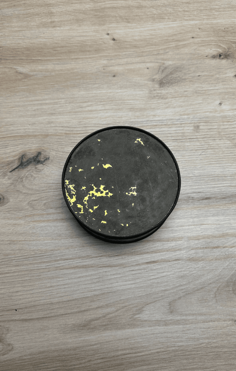 Thumbnail for Boîte ancienne de caviar