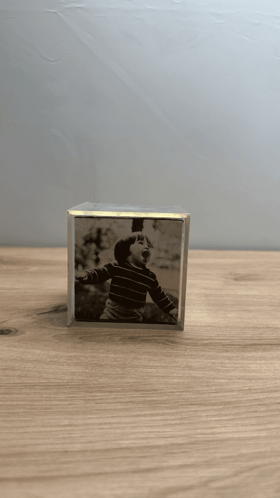 Thumbnail for Cube photo