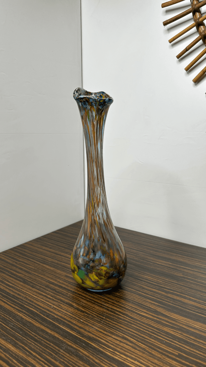 Thumbnail for Vase en verre soufflé