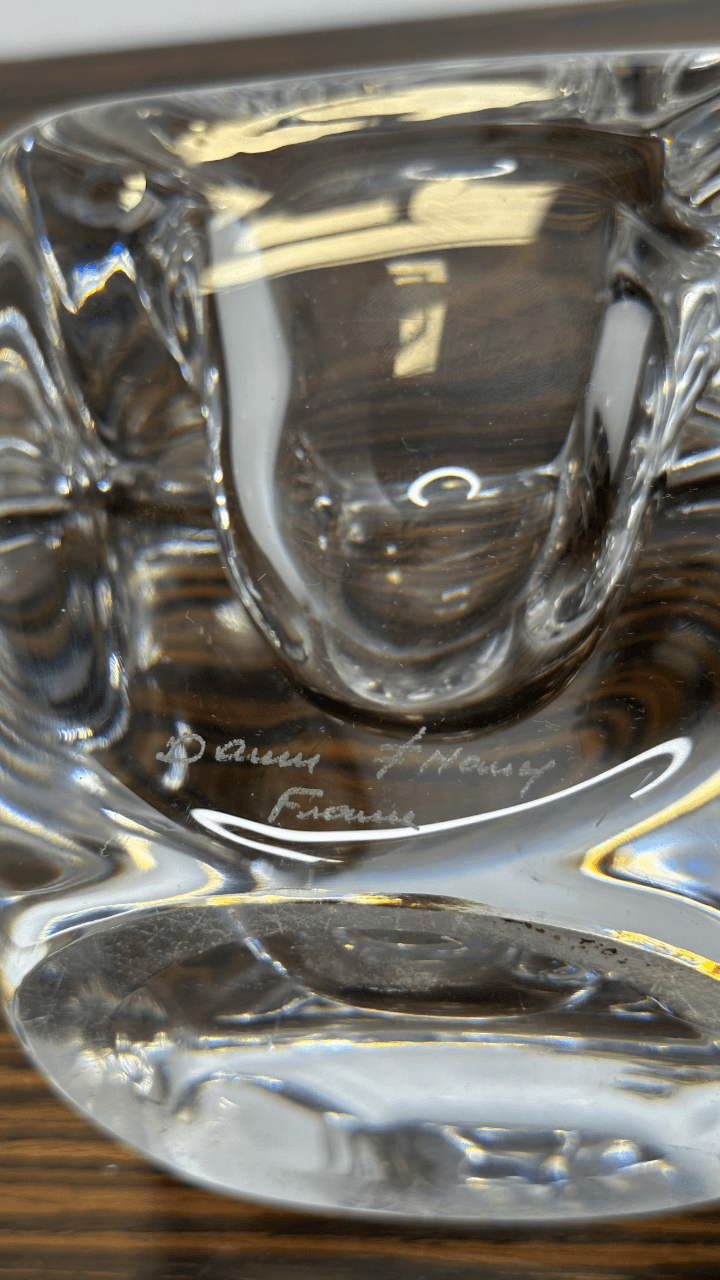 Thumbnail for Cendrier en cristal