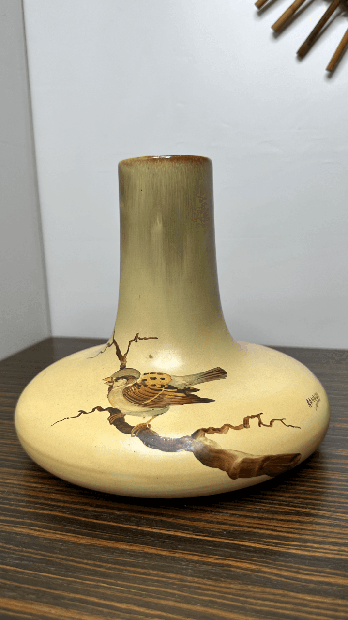 Thumbnail for Vase en céramique