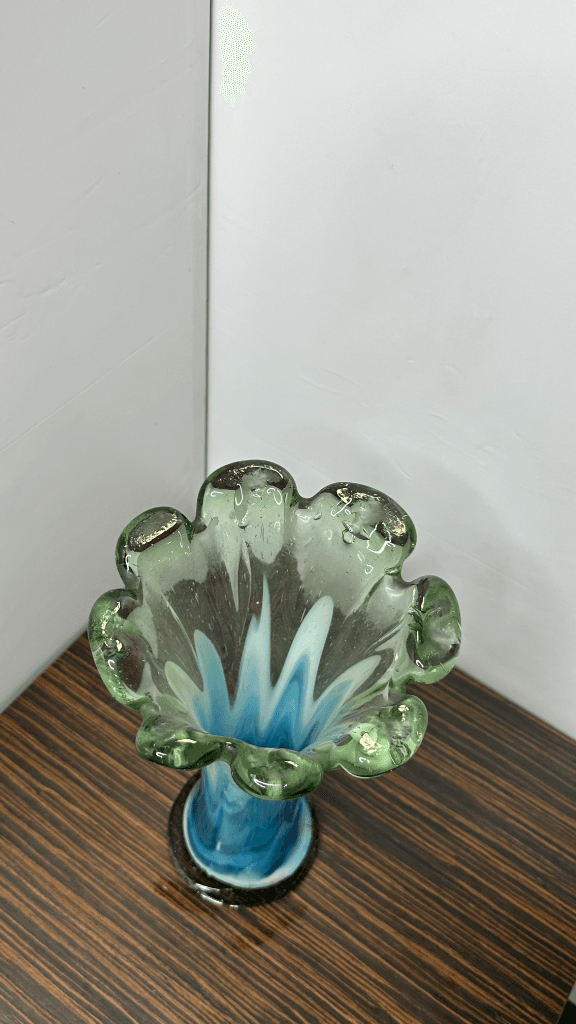 Thumbnail for Vase bleu