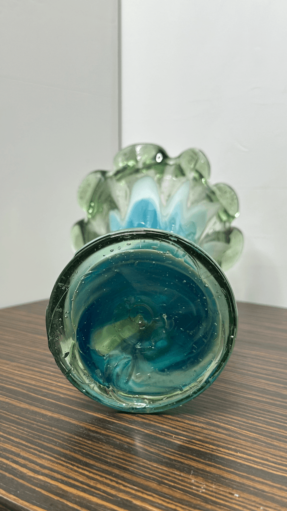 Thumbnail for Vase bleu