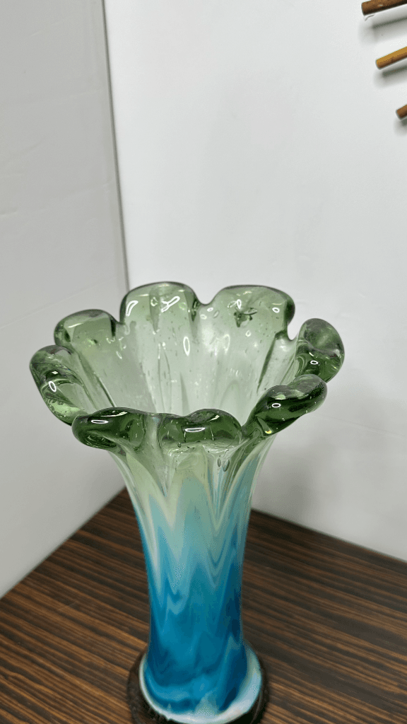 Thumbnail for Vase bleu