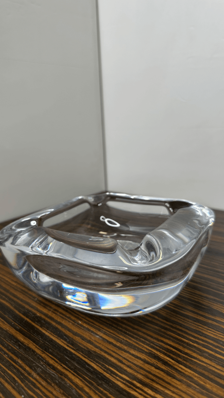 Thumbnail for Cendrier en cristal