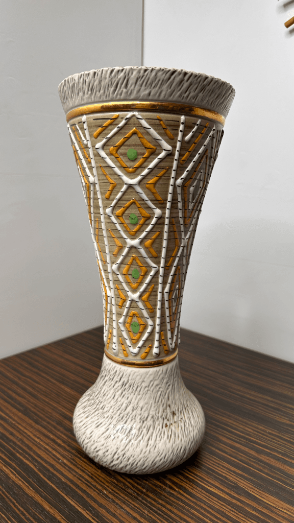 Thumbnail for Vase en céramique