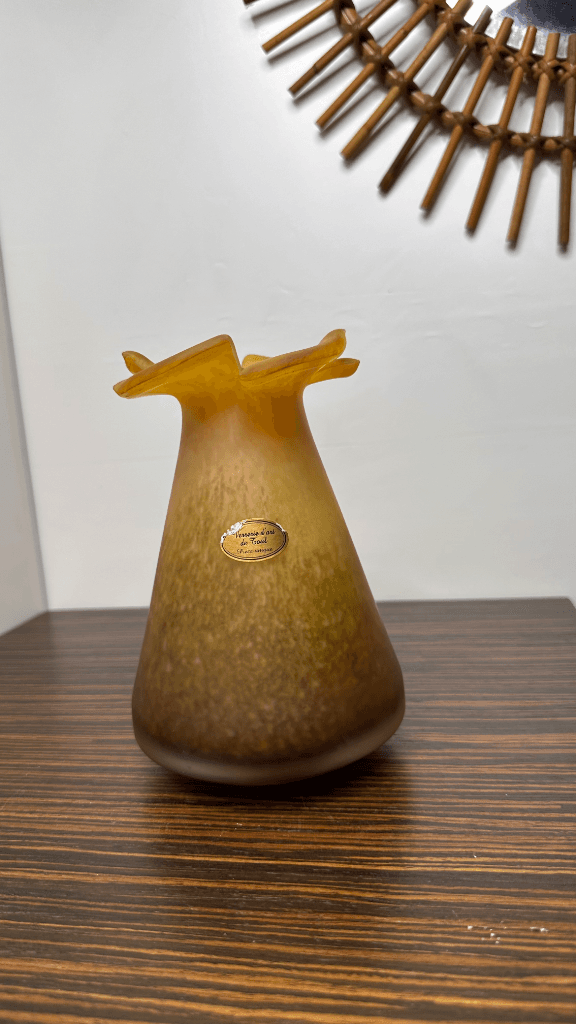 Thumbnail for Vase en verre soufflé