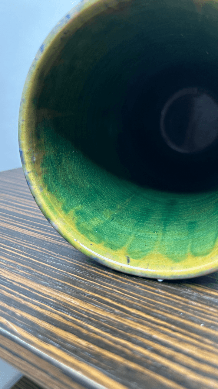 Thumbnail for Vase en céramique