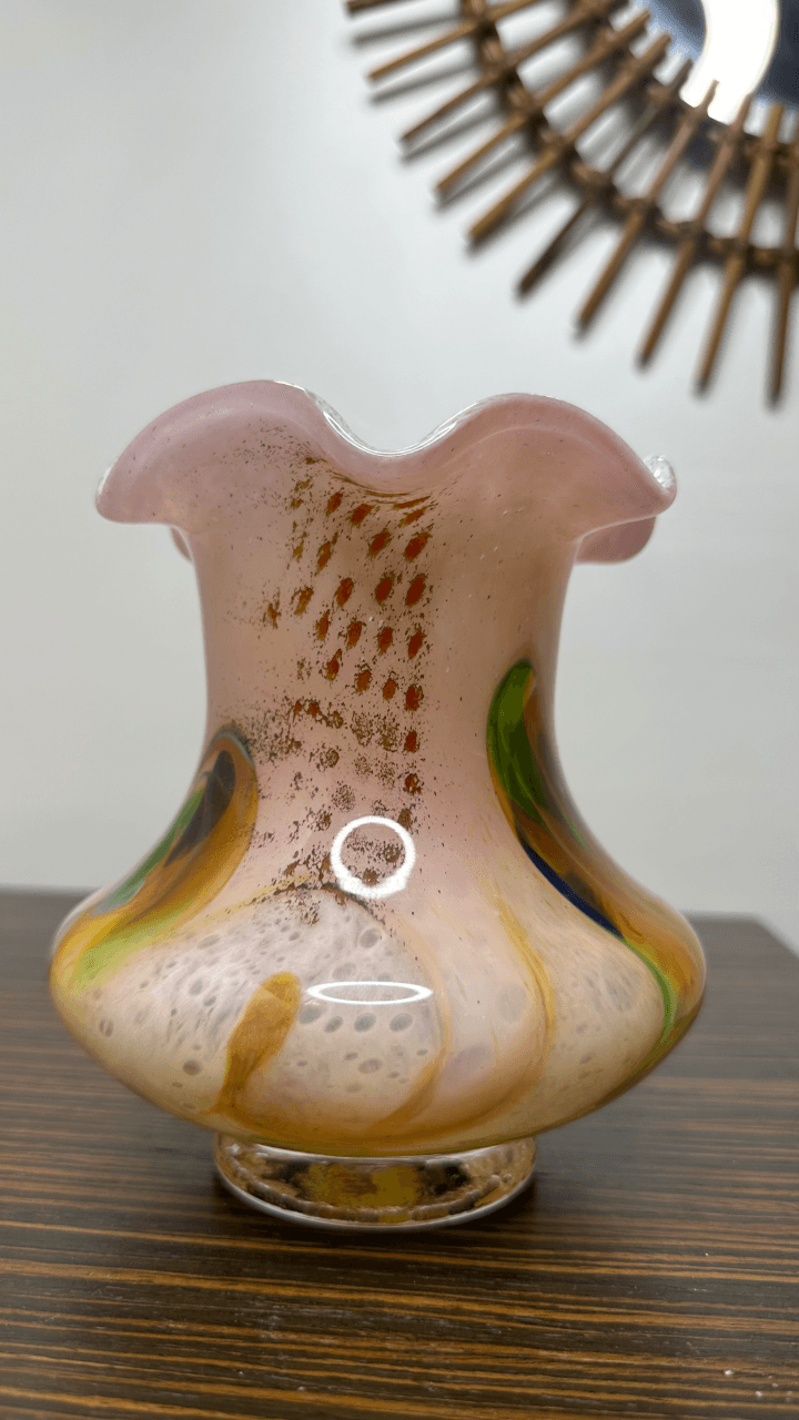 Thumbnail for Vase en verre soufflé