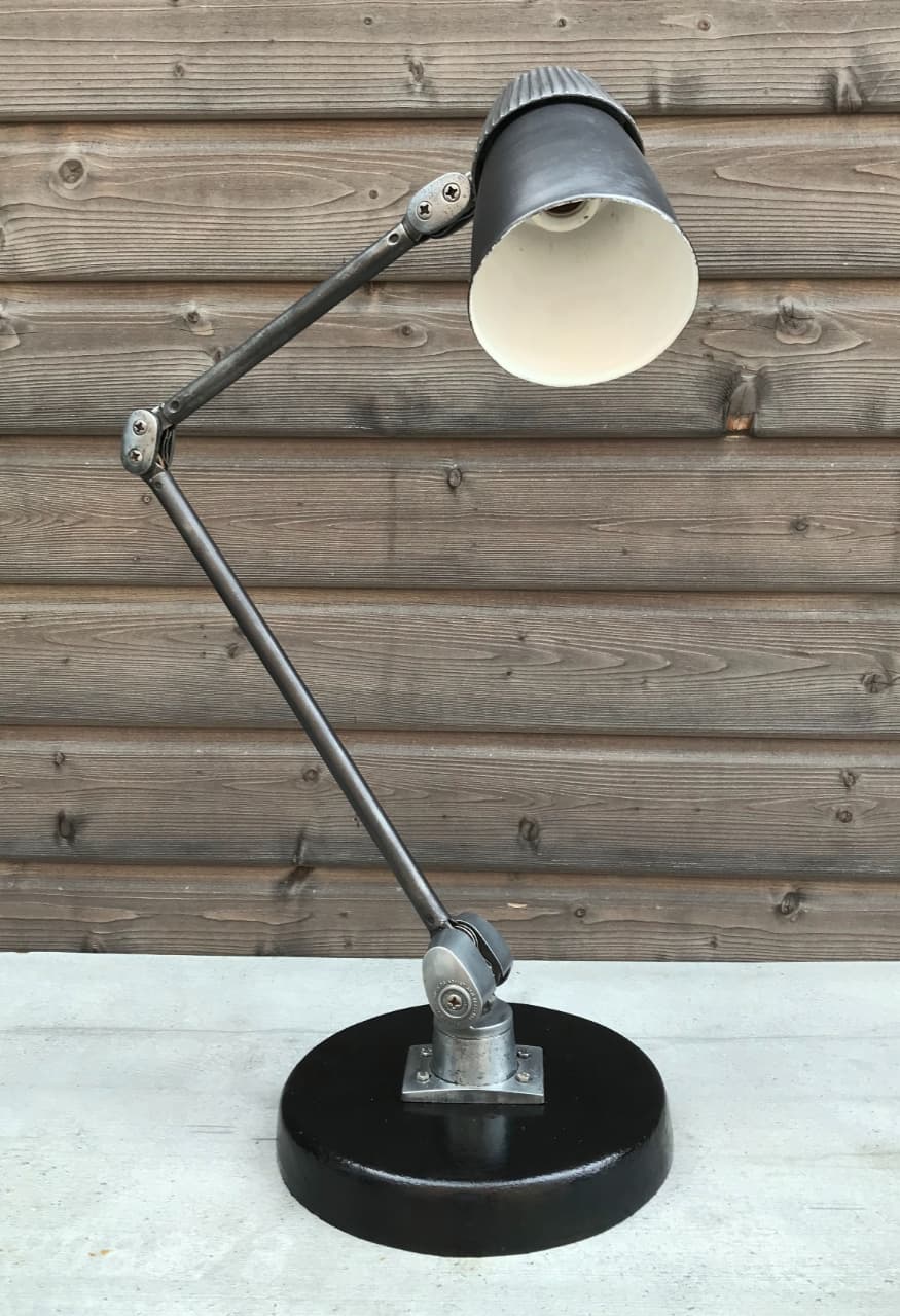 Thumbnail for Lampe d'atelier anglaise