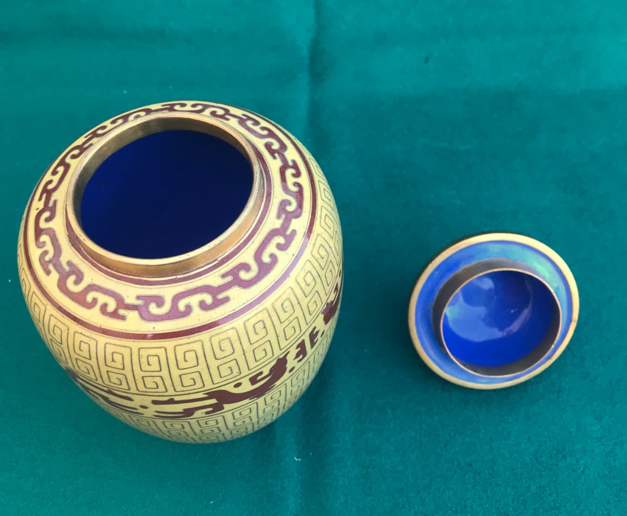 Thumbnail for Ensemble pot et assiette bronze cloisonné Japon XIX siècle