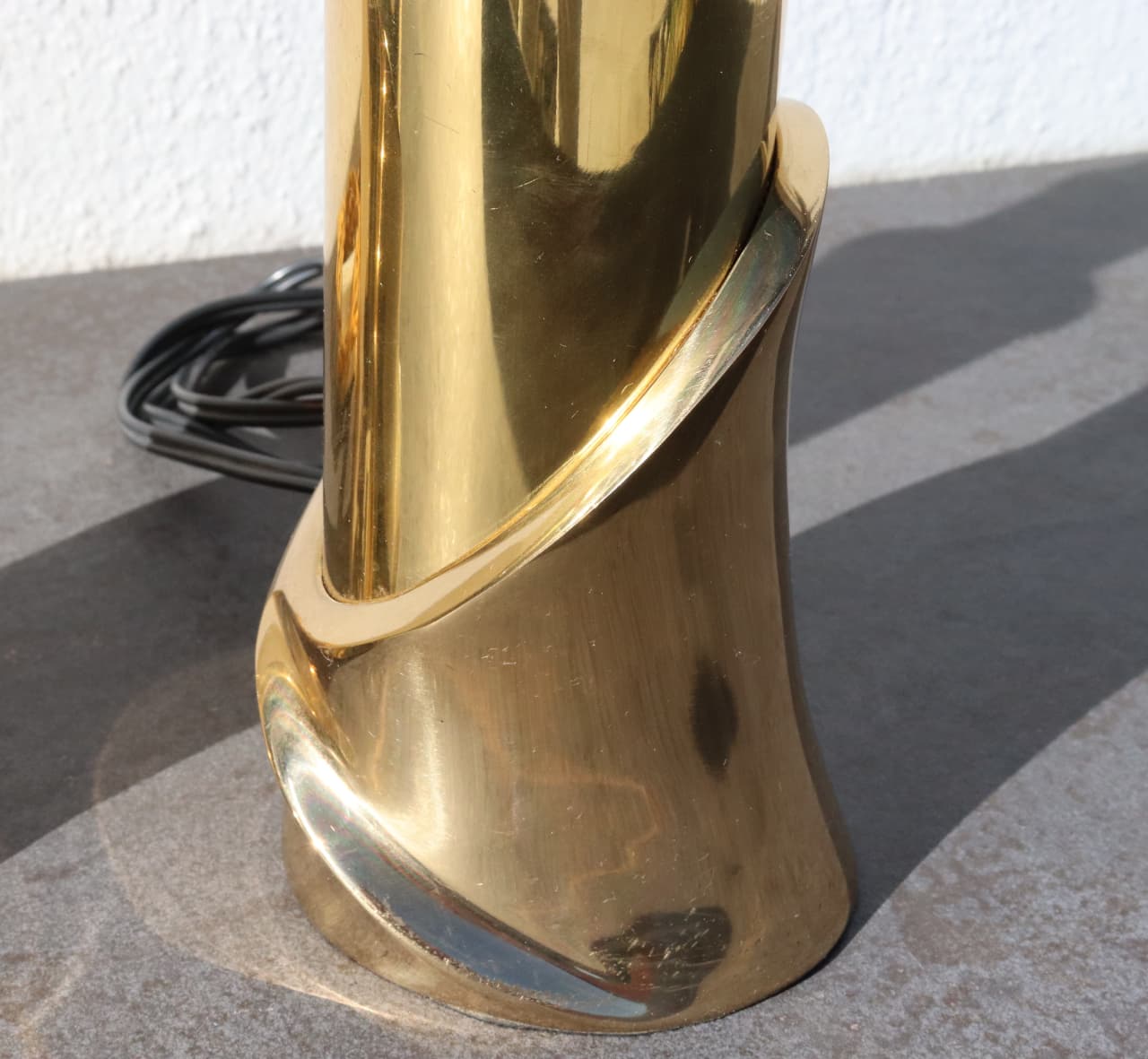 Thumbnail for Lampe chevet Luciano Frigerio